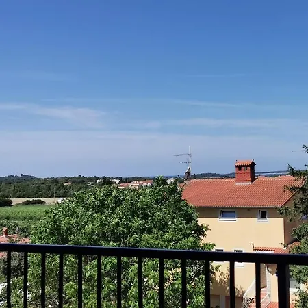 Sunny Home With Open View Terrace Apartment Kovacic
