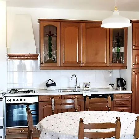 Apartment Sunny Home With Open View Terrace Kovacic